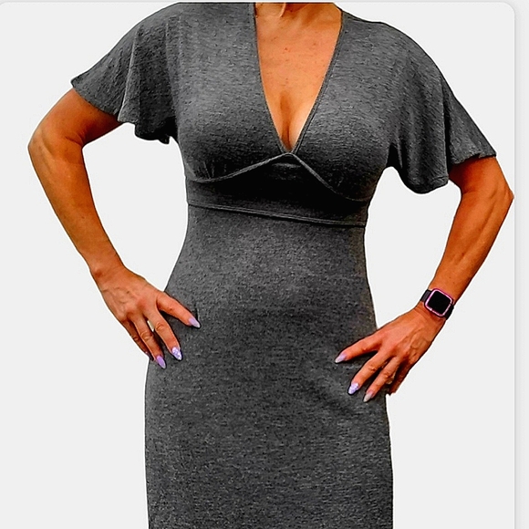 Monteau Sweater Dress..Perfect for Fall/Winter - Picture 1 of 8